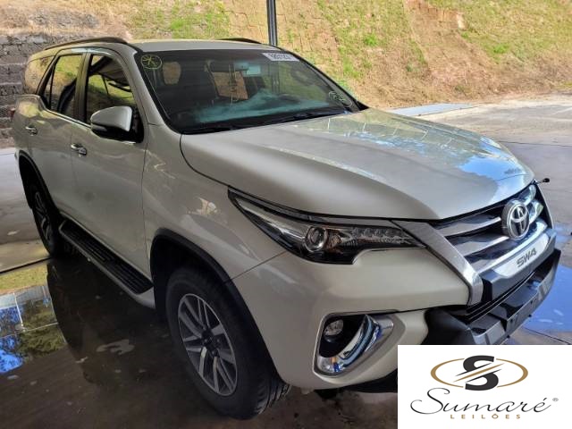 HILUX SW4 SRX 2.8 D-4D TURBO. 2017
