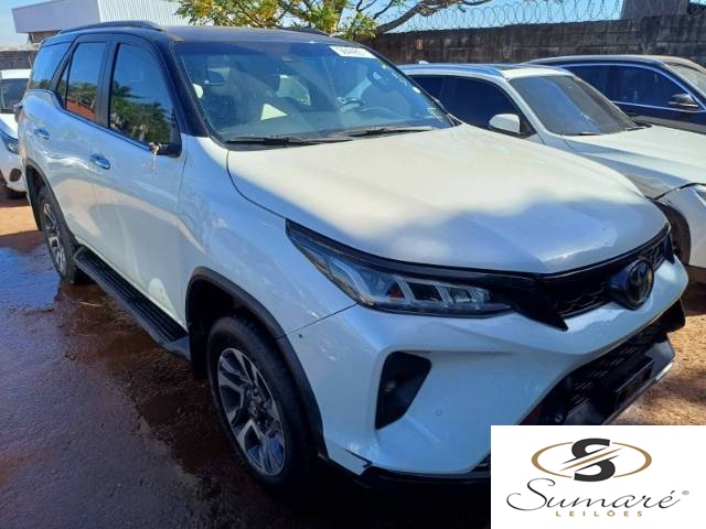 SW4 Diamond 2.8 D-4D Turbo 2022