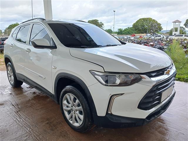TRACKER T A 2023