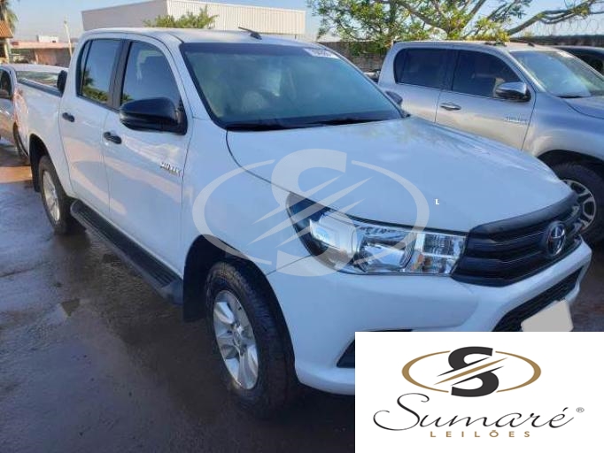 TOYOTA HILUX CD 2021