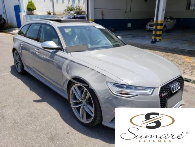 AUDI RS6 AVANT 2016