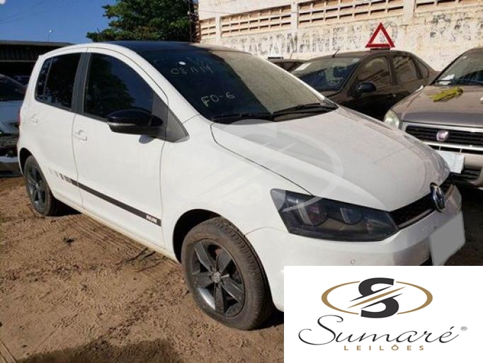 VOLKSWAGEN FOX 2020