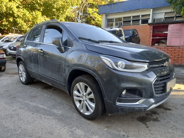 TRACKER LTZ 2017